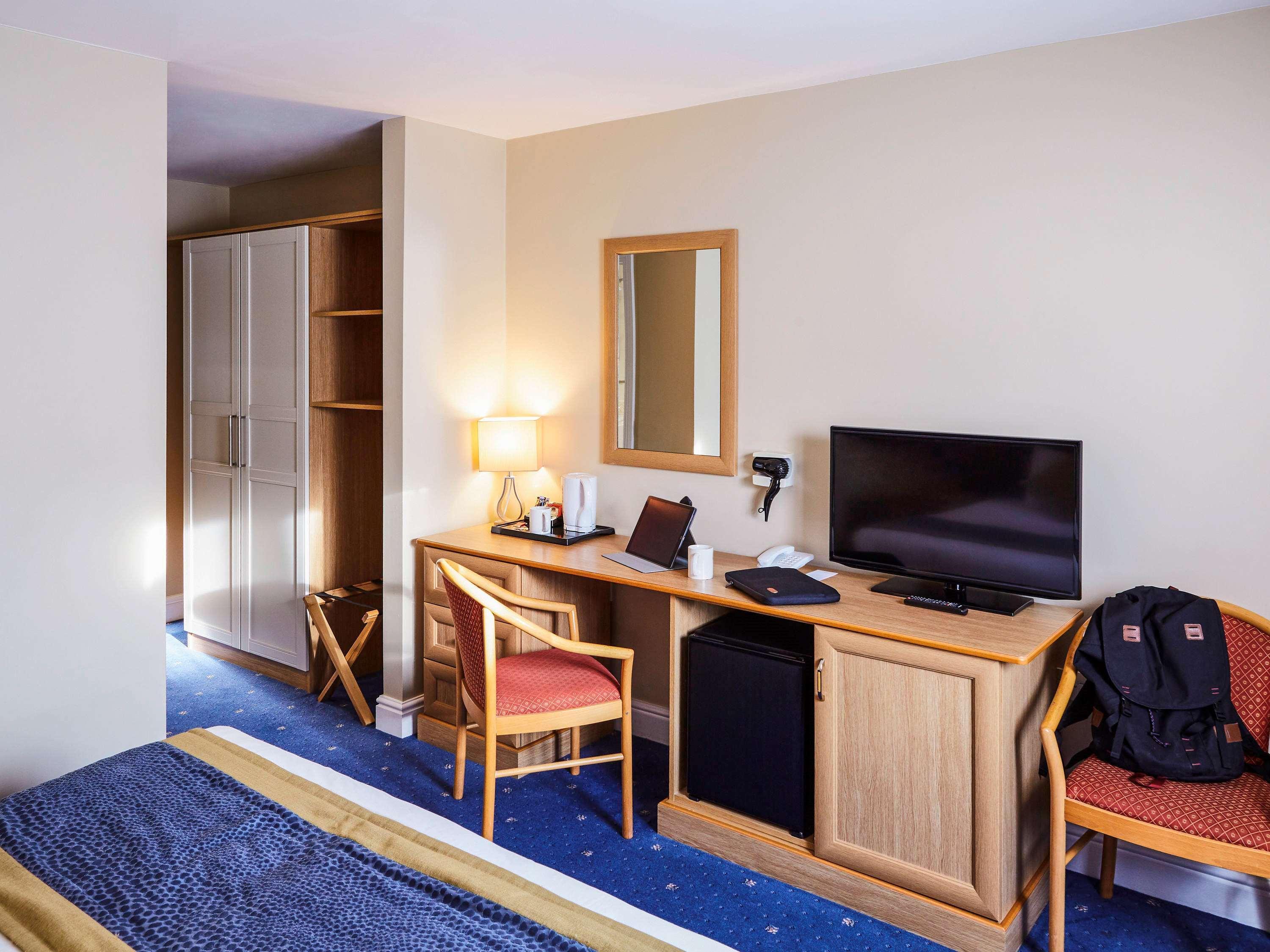 Mercure Newbury West Grange 4*