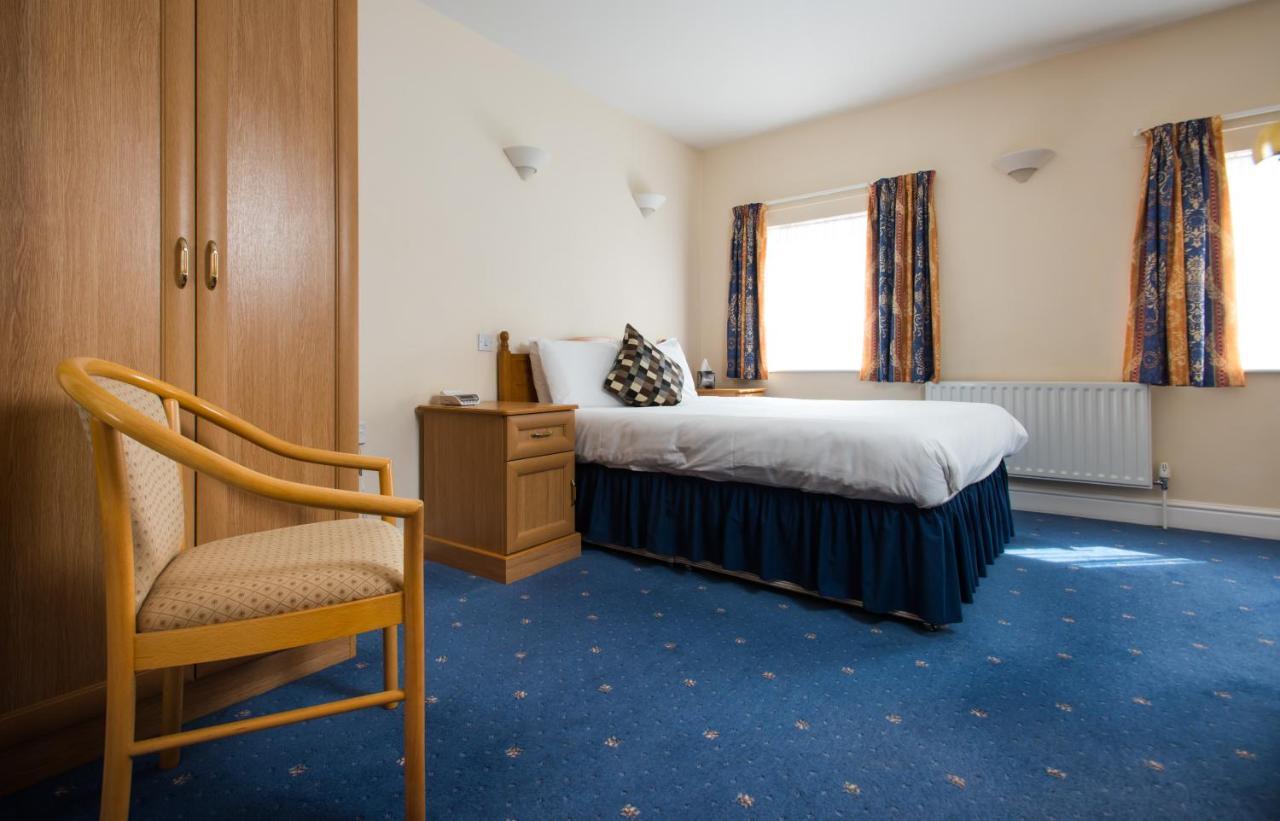 Mercure Newbury West Grange Hotel 4*